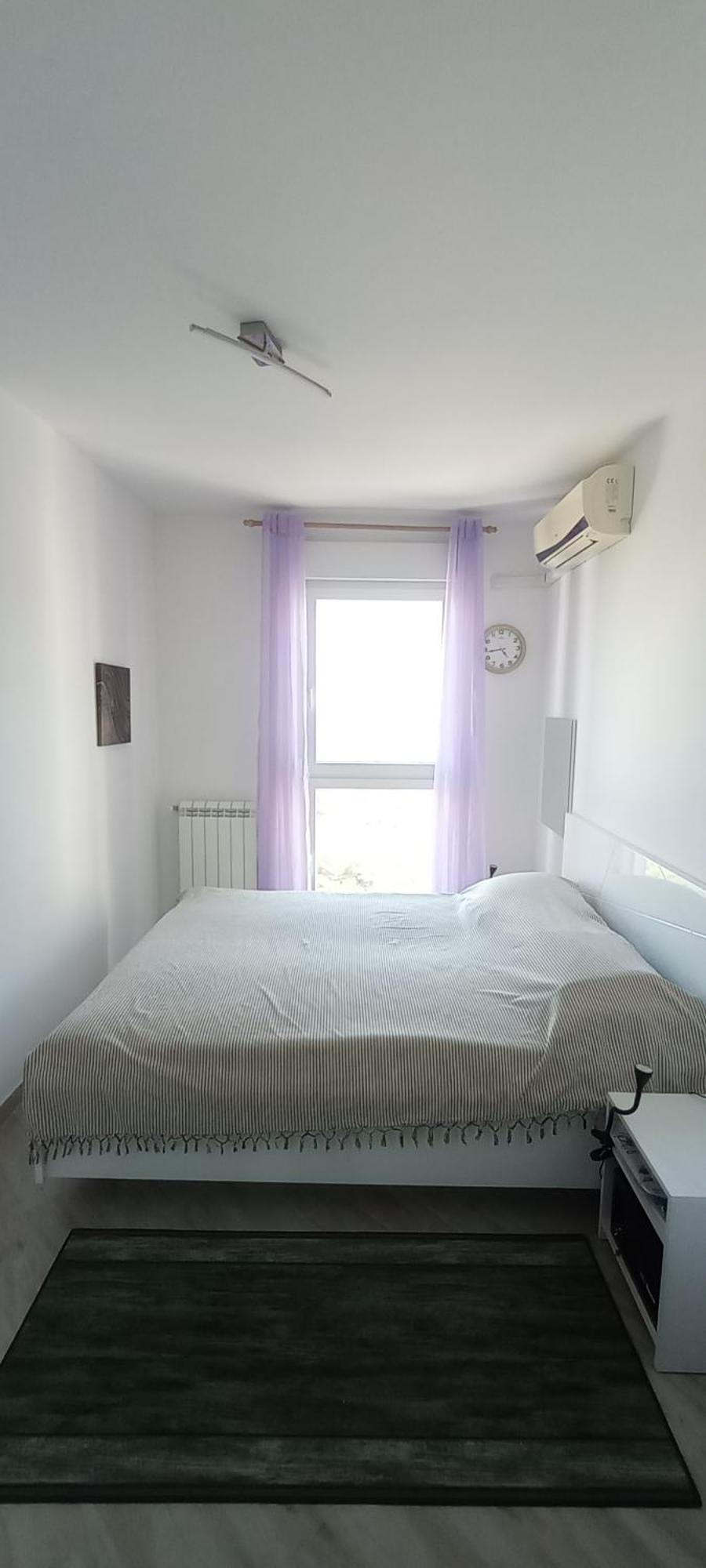 Apartment Sojourn